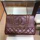 CHANEL 샤넬 CC 로고 플랩백 A92233-1