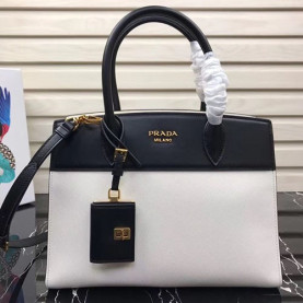 PRADA 프라다 에스플러네이드백 1BA046