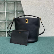 CELINE 셀린느 스무스 카프스킨 버킷백
