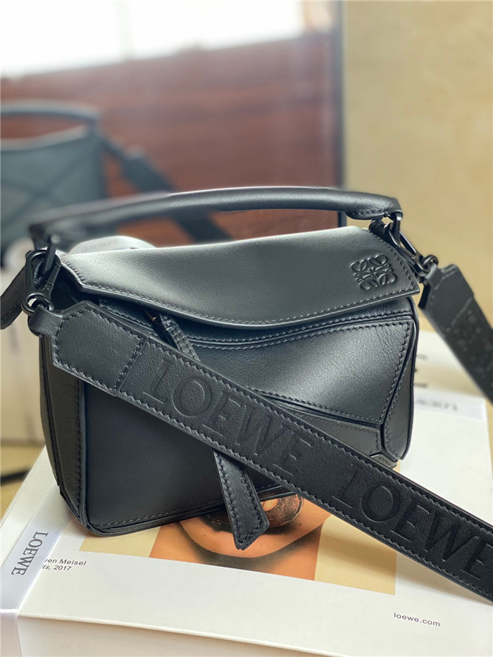 LOEWE 로에베 퍼즐백 미니 L01811 2COLOR