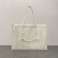 CELINE 셀린느 플랫 카바스 러기지 숄더백 123963 4COLOR