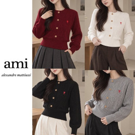 ●월간 판매 17위● AMI 아미 스몰하트 버튼 꽈배기 긴팔