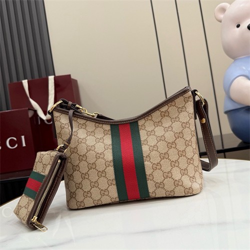 GUCCI 구찌 웹 미디엄 숄더백 A00D9T